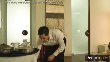 Más profundo.  Valentina Nappi y su Marido les encanta Jugar el Juego